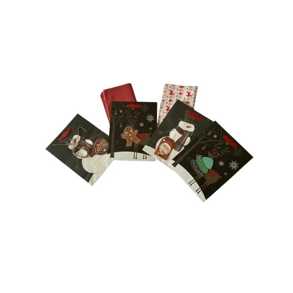 B5. Complete Christmas/Holiday Gift Bag Set of 4 - Picture 1 of 3